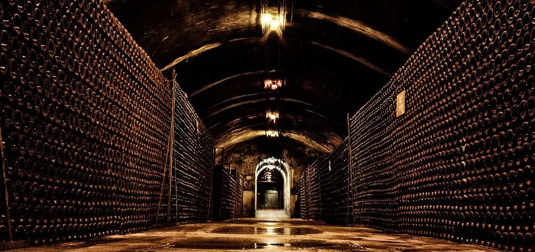 BOLLINGER, Special Cuvee, Brut, Champagne, NV