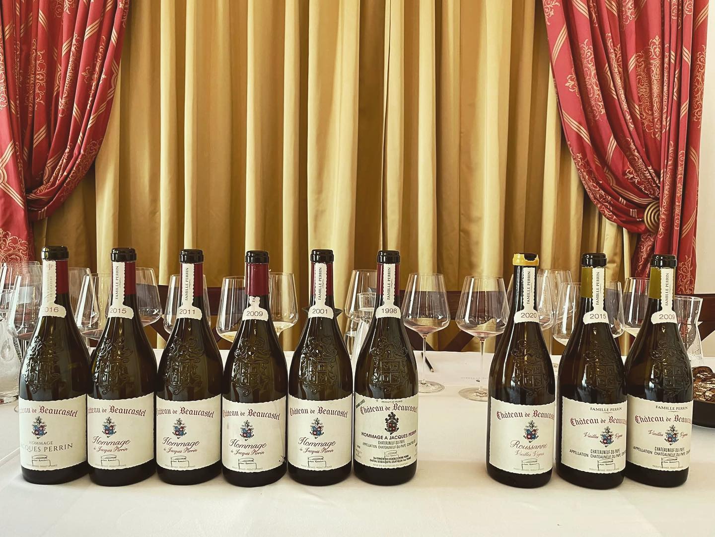 CHATEAU DE BEAUCASTEL, Chateauneuf-du-Pape, Hommage a Jacques Perrin, 2016