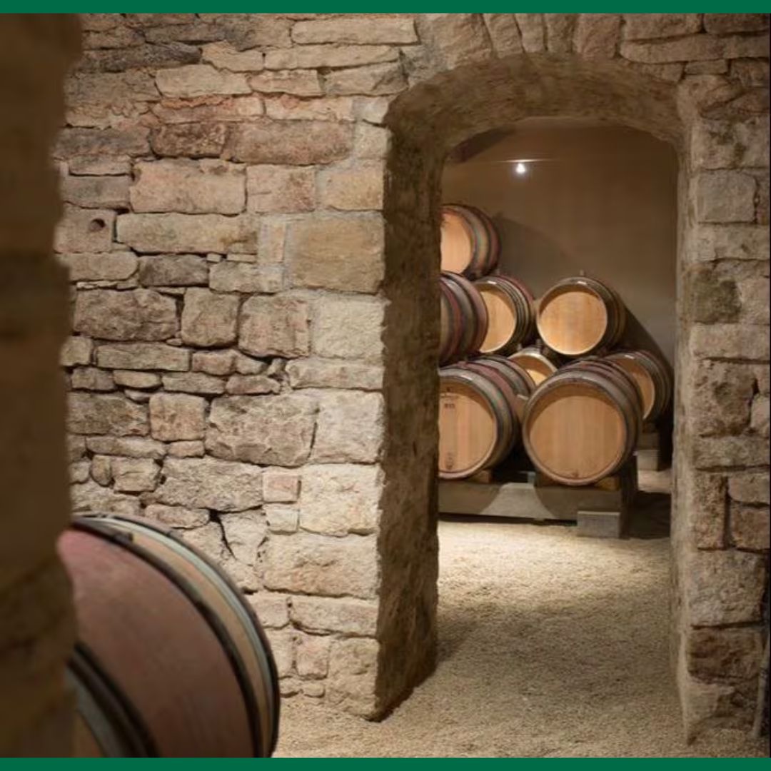 COMTE ARMAND, Pommard Premier Cru "Clos des Epeneaux", Monopole, 2017