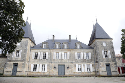 Haut-Medoc, CHATEAU PEYRABON, Cru Bourgeois Superieurs, Bordeaux, France