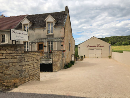 Pernand Vergelesses, DOMAINE CORNU, Burgundy, France