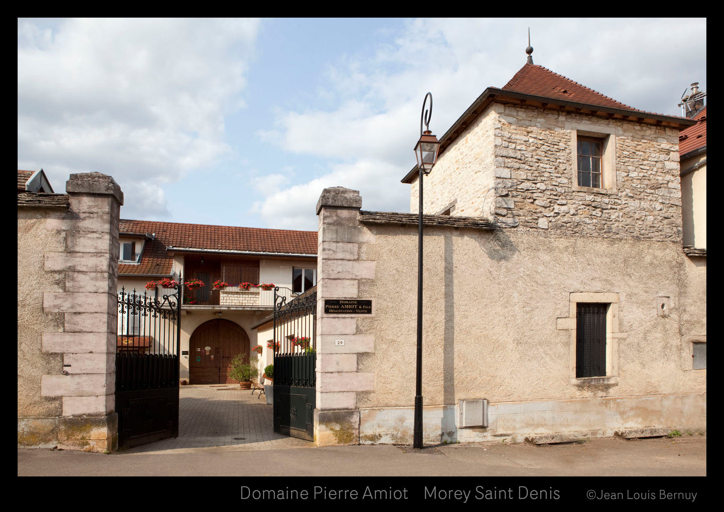 Morey-Saint-Denis Premier Cru "Aux Charmes", DOMAINE PIERRE AMIOT ET FILS, Burgundy, France